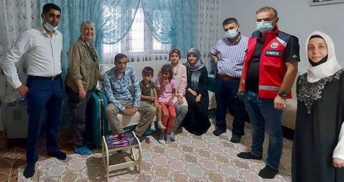 Aktivist Semiramis Karaarslan'dan silikosiz hastalarına ziyaret