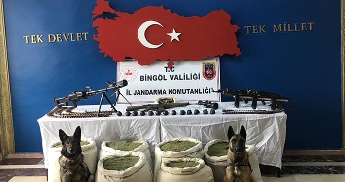 Bingöl'de 10 kilogram esrar ve silah bulundu