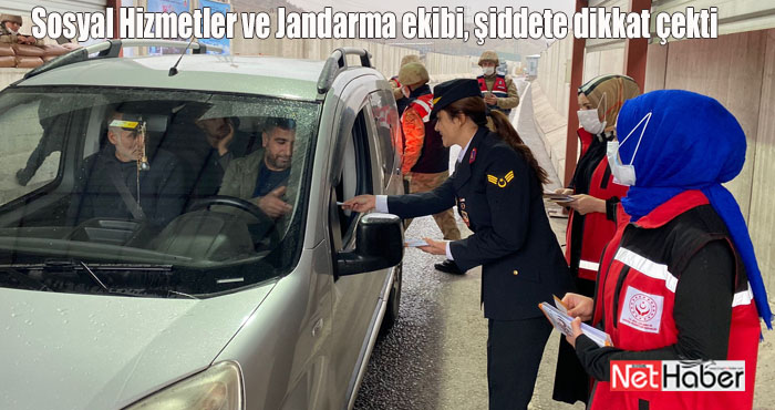 Bingöl'de ekipler, şiddete dikkat çekmek için broşür dağıttı